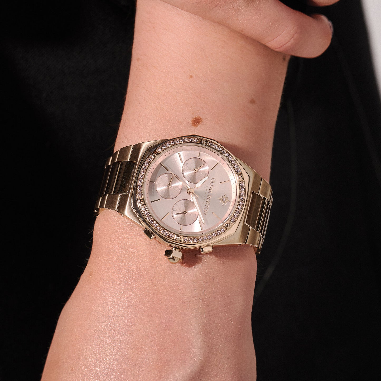 OLIVIA BURTON WATCH - 24000102